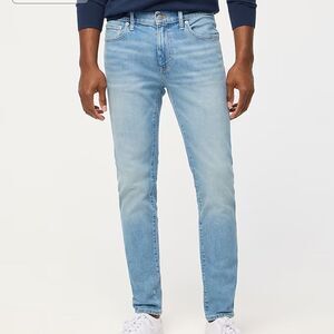 J Crew Slim-fit jean in signature flex Light Denim Blue‎ 30X30 NWT in packaging